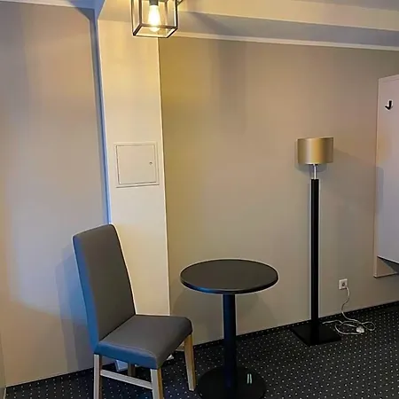 Restaurant Mirena אורחן *